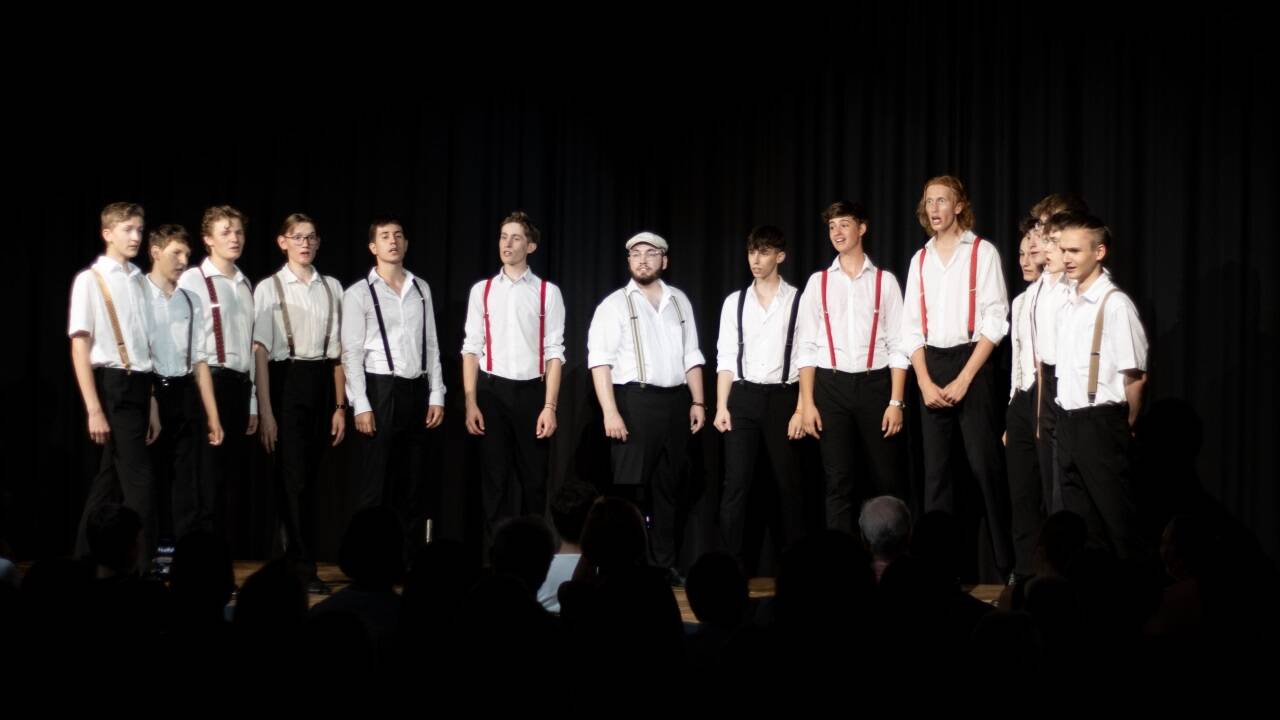 „Vokale Randale“: Die Burschen vom Vocal-Ensemble des Musischen Gymnasiums.  