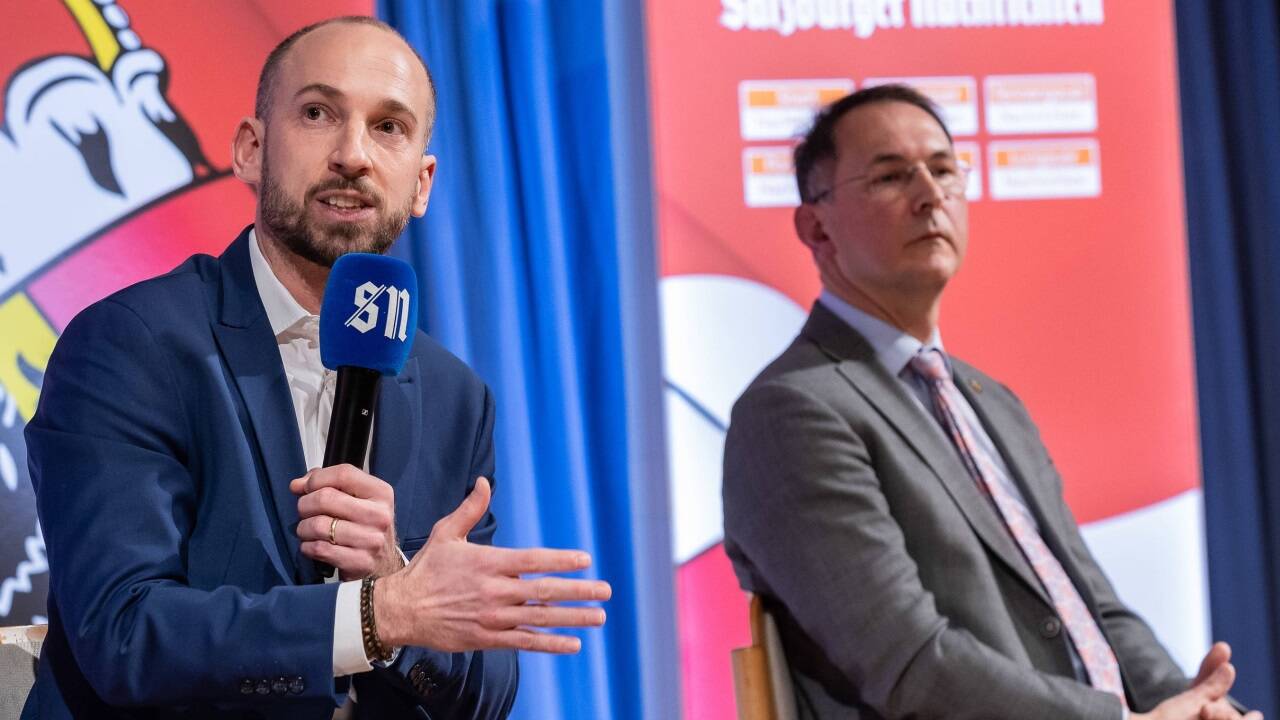 Vizebürgermeister David Egger-Kranzinger (links) und Bürgermeister Adi Rieger bei der SN-Wahldiskussion am 8. Februar im Neumarkter Festsaal. Vizebürgermeister David Egger-Kranzinger (links) und Bürgermeister Adi Rieger bei der SN-Wahldiskussion am 8. Februar im Neumarkter Festsaal.