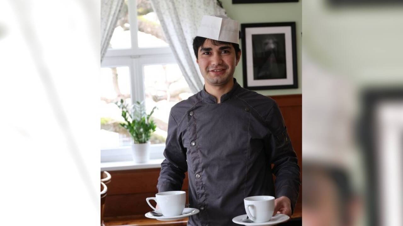 Younus Zacharias. Younus Zacharias.