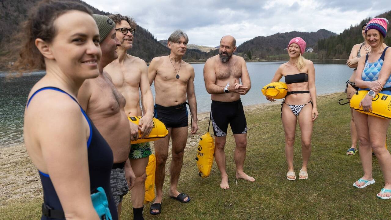Bilder vom Eisbaden im Hintersee.   Bilder vom Eisbaden im Hintersee.