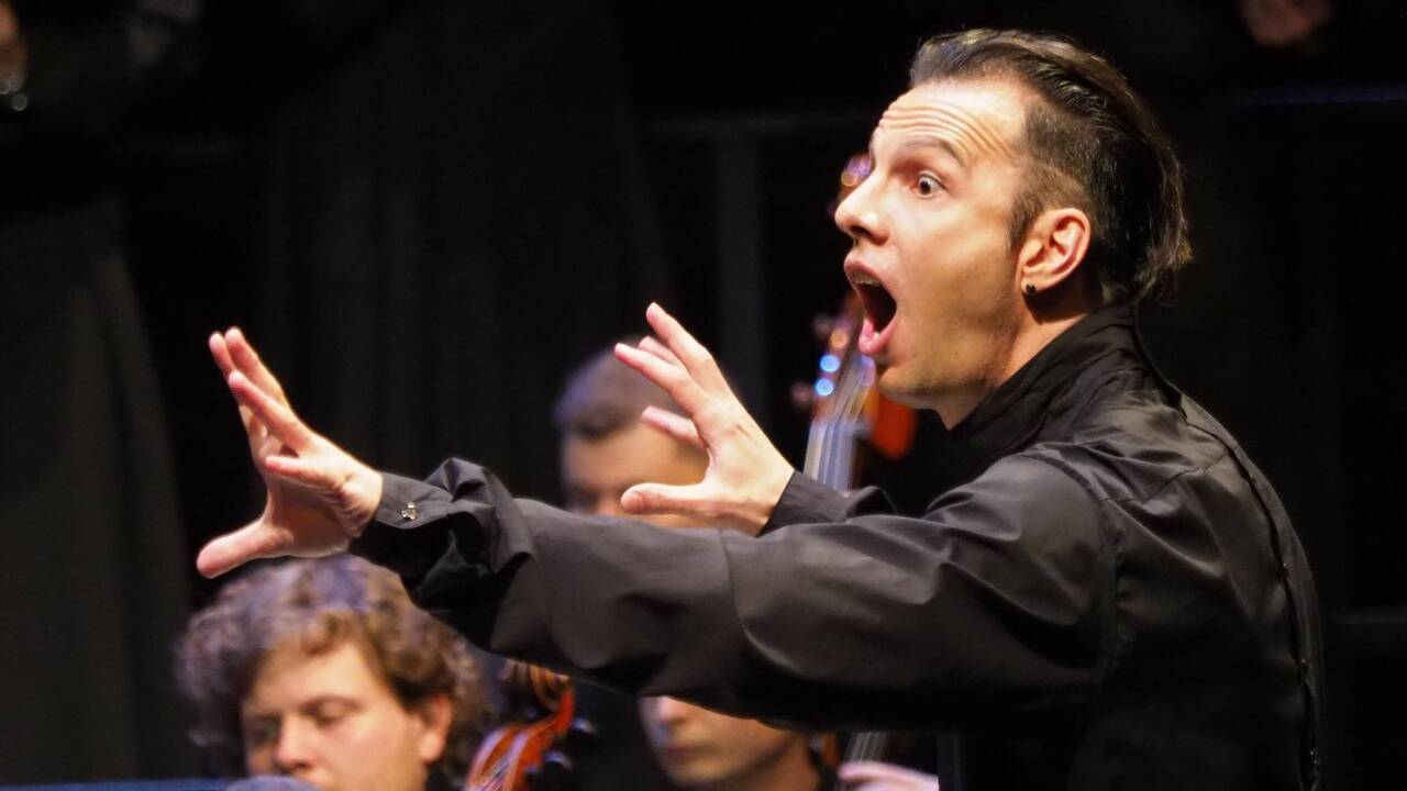 In der Felsenreitschule und live auf 3sat: Teodor Currentzis. 