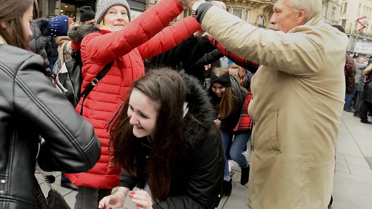 Österreich auf Platz 14 (Symbolbild/Archiv)  Österreich auf Platz 14 (Symbolbild/Archiv)