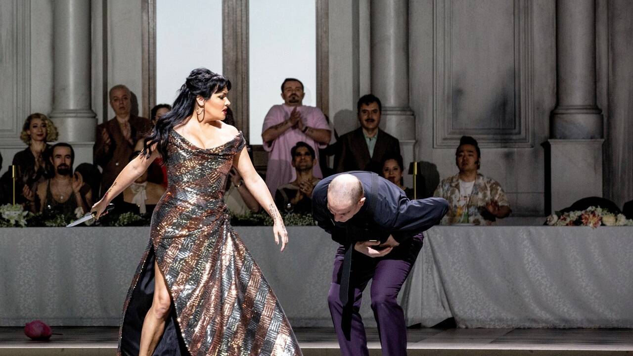 Anna Netrebko als La Gioconda, Tareq Namzi als Alvise 