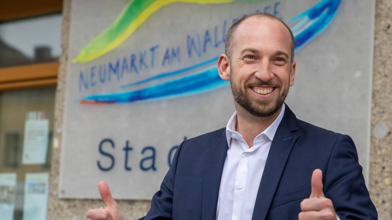 SPÖ-Landesparteichef David Egger freut sich über einen klaren Sieg in seiner Heimatgemeinde Neumarkt. 