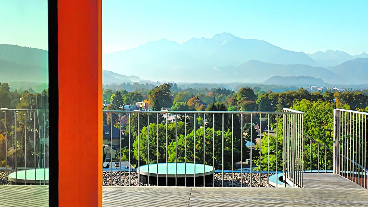 Atemberaubender Blick von der Terrasse. 