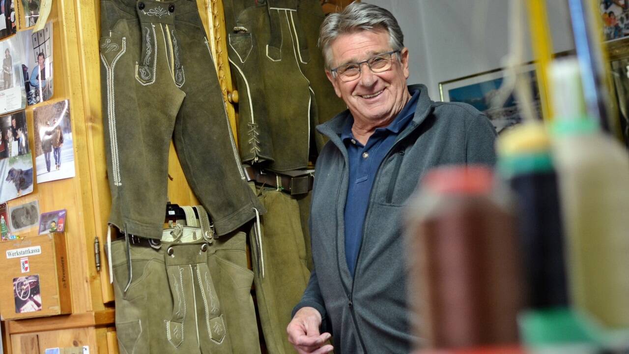Peter Jelinek in seiner Ledermanufaktur.  