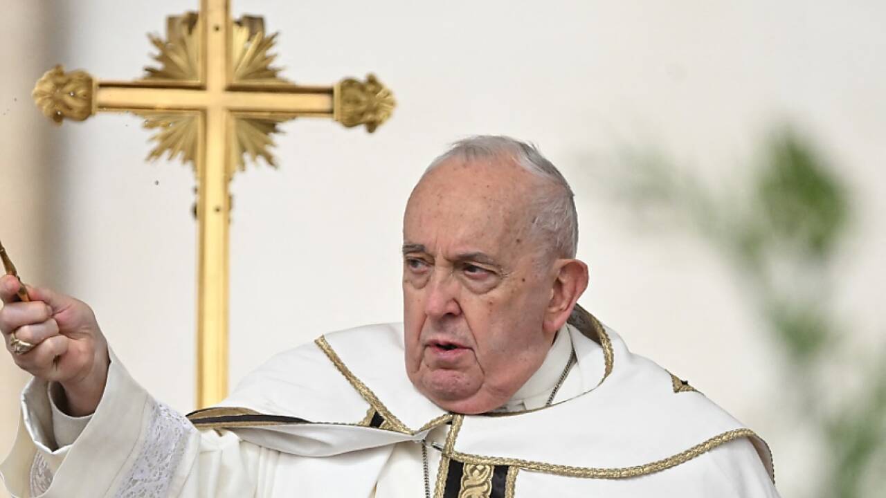 Papst Franziskus segnete die Gläubigen 