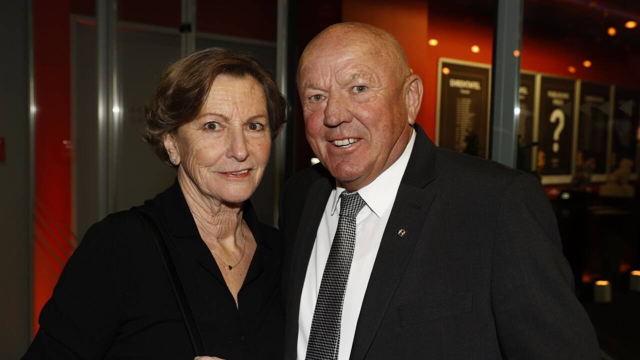 David Zwilling (Abfahrtsweltmeister von 1974) mit Frau Margarethe. 