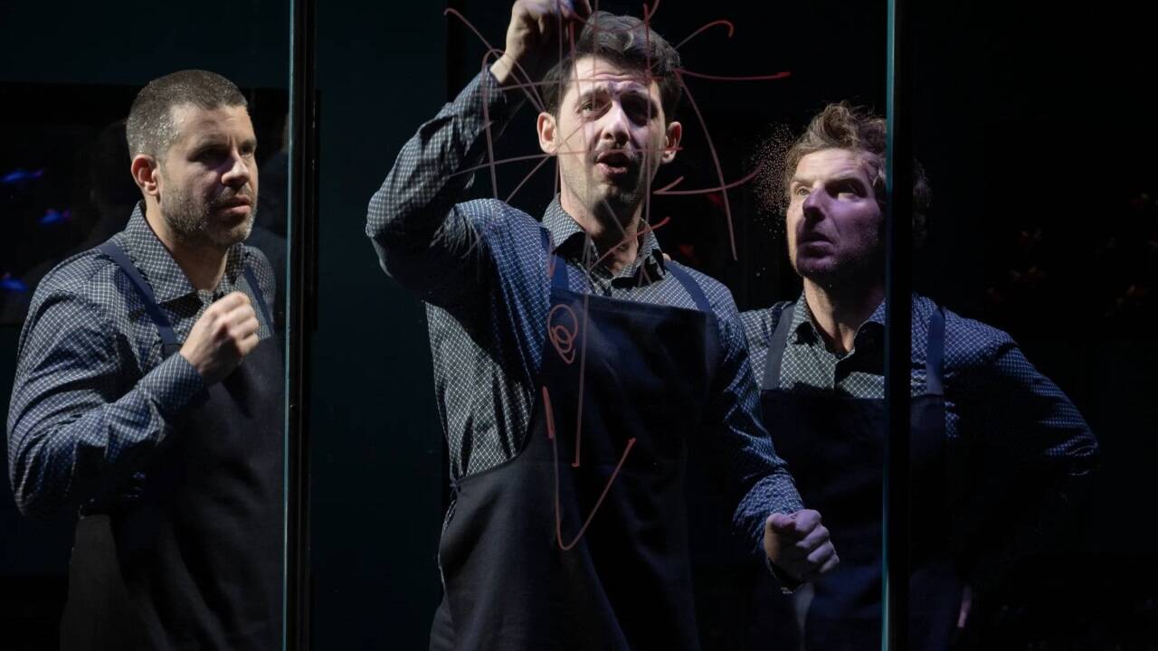 “1984“ im Schauspielhaus Salzburg. “1984“ im Schauspielhaus Salzburg.