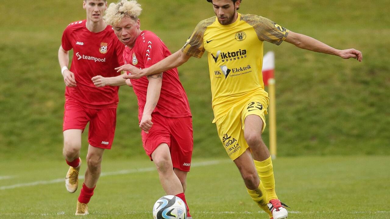 Matthias Hechenblaikner (rechts) und Co. bezwangen Puch. 