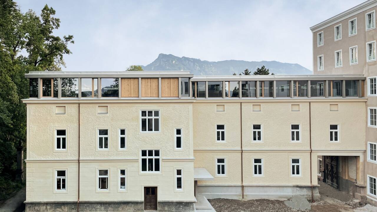 Selbstbewusster und zeitgemäßer Abschluss der Ceconi-Villa im Quartier Rauchmühle.  