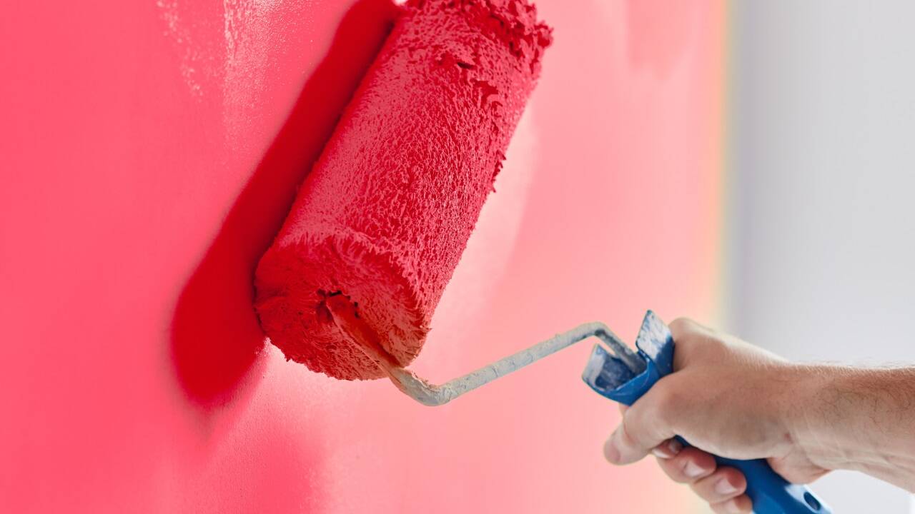 Selbstreinigende Wandfarbe: Reinigung wie von Zauberhand | SN.at
