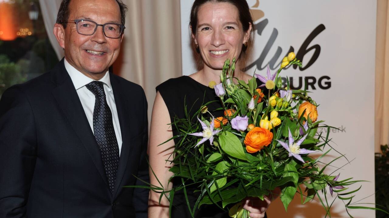 Peter Haubner und die Wissenschafterin Belinda Pletzer 