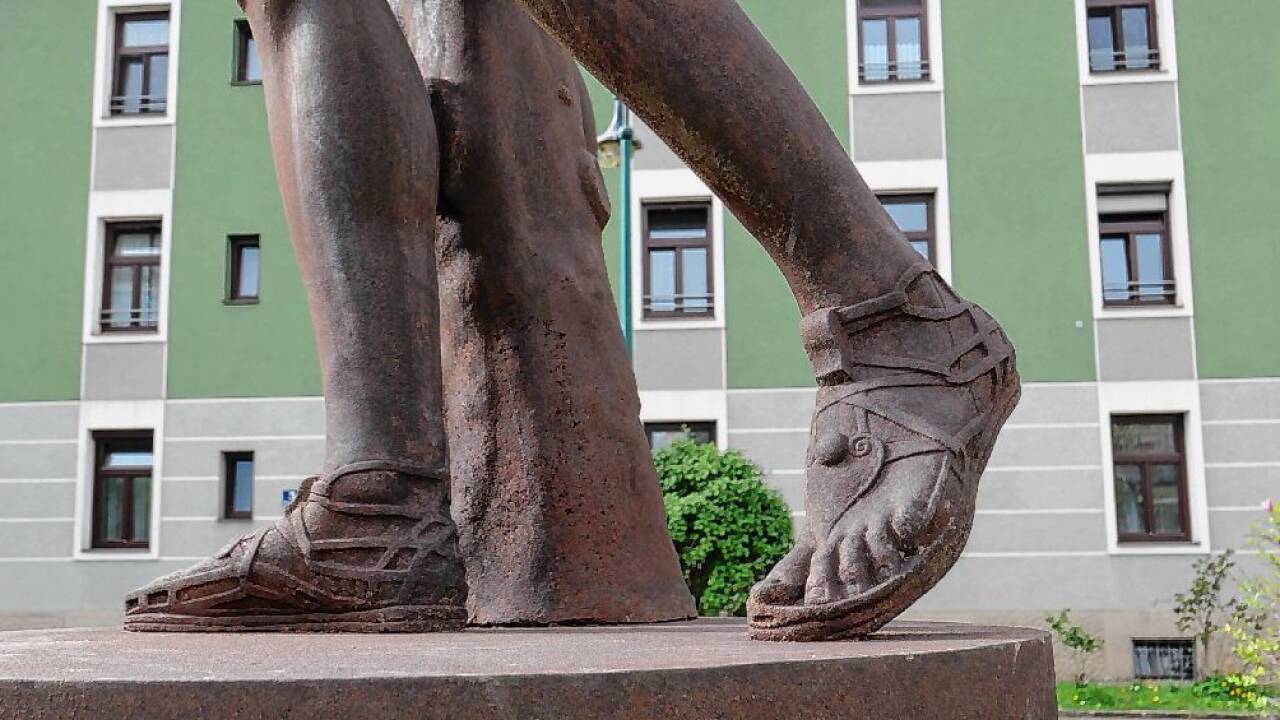 Ein gusseiserner „Apollo vom Belvedere“ aus der Mitte des 19. Jahrhunderts.  