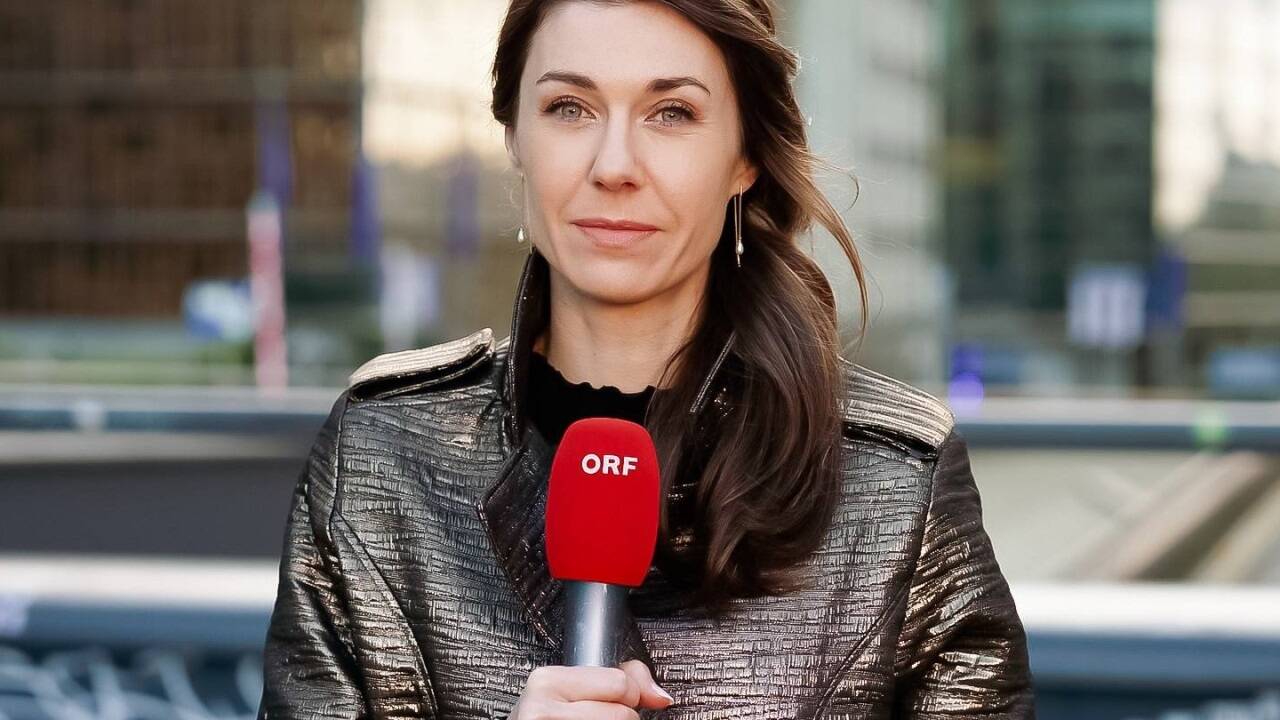 ORF-Brüssel-Chefin Raffaela Schaidreiter führt durch die „Elefantenrunde“. 