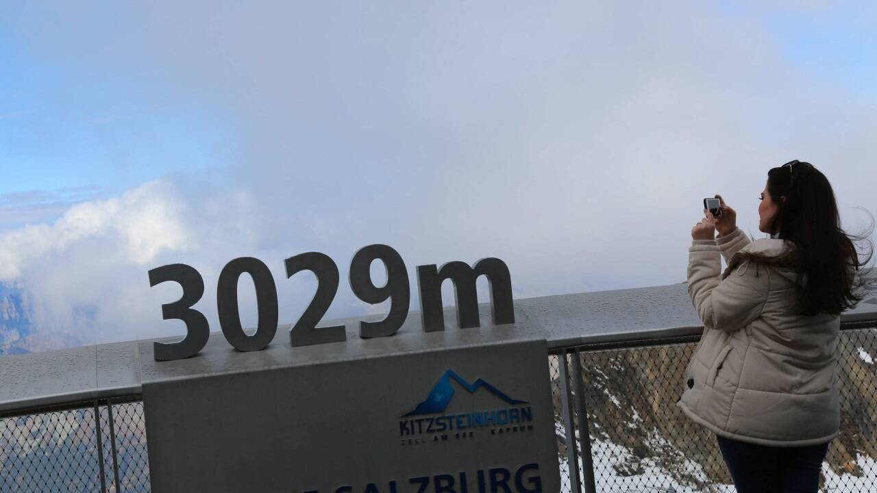 In der Höhe zu neuen Rekorden: Die Gletscherbahnen Kaprun (GBK) präsentieren am Mittwoch eine Bilanz mit vielen Bestmarken. In der Höhe zu neuen Rekorden: Die Gletscherbahnen Kaprun (GBK) präsentieren am Mittwoch eine Bilanz mit vielen Bestmarken.