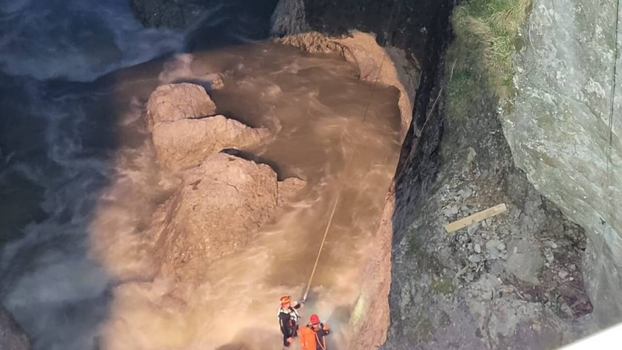 Die Suchaktion wurde am Samstagabend abgebrochen und am Sonntag fortgeführt. 