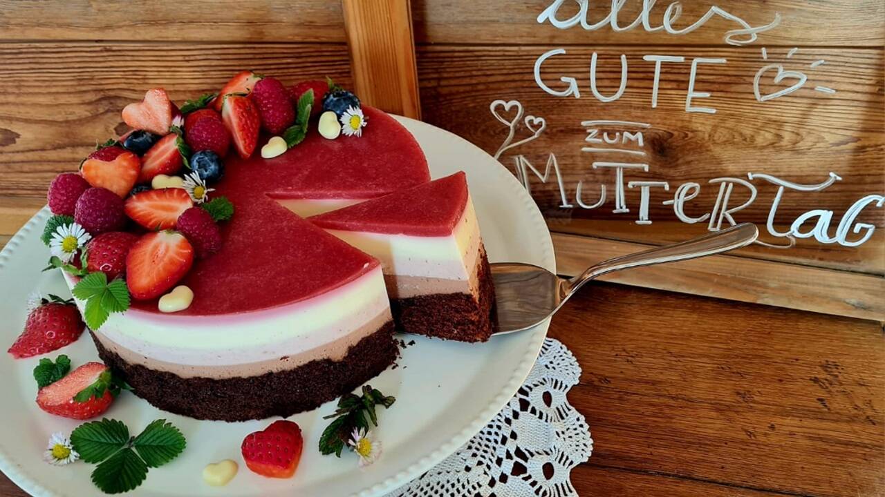 Himmlische Torte, die sich vorbereiten lässt. 