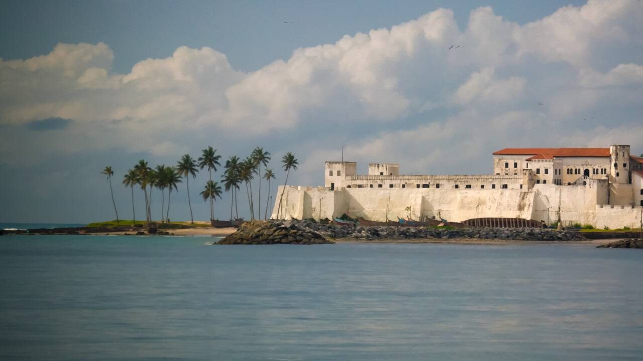 Einst Sammelplatz für den Sklavenhandel, heute Museum: Fort Elmina.  