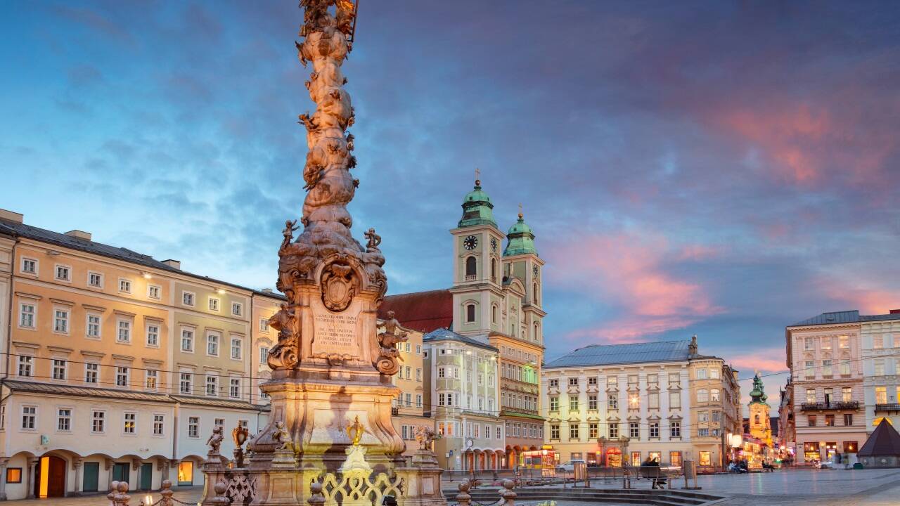 Linz und Salzburg sind zwei ganz unterschiedliche Städte, deren Immobilienmärkte sich ebenfalls stark unterscheiden. 
