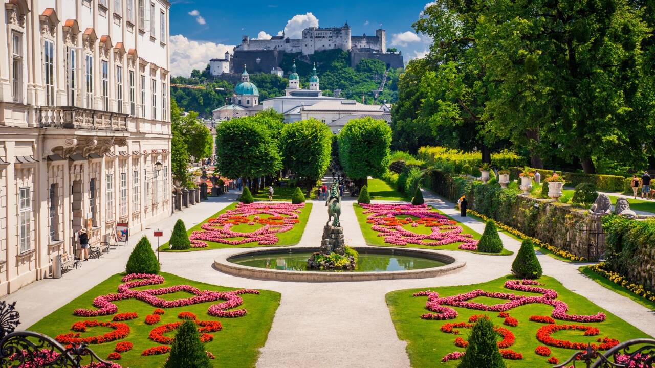 Linz und Salzburg sind zwei ganz unterschiedliche Städte, deren Immobilienmärkte sich ebenfalls stark unterscheiden. 