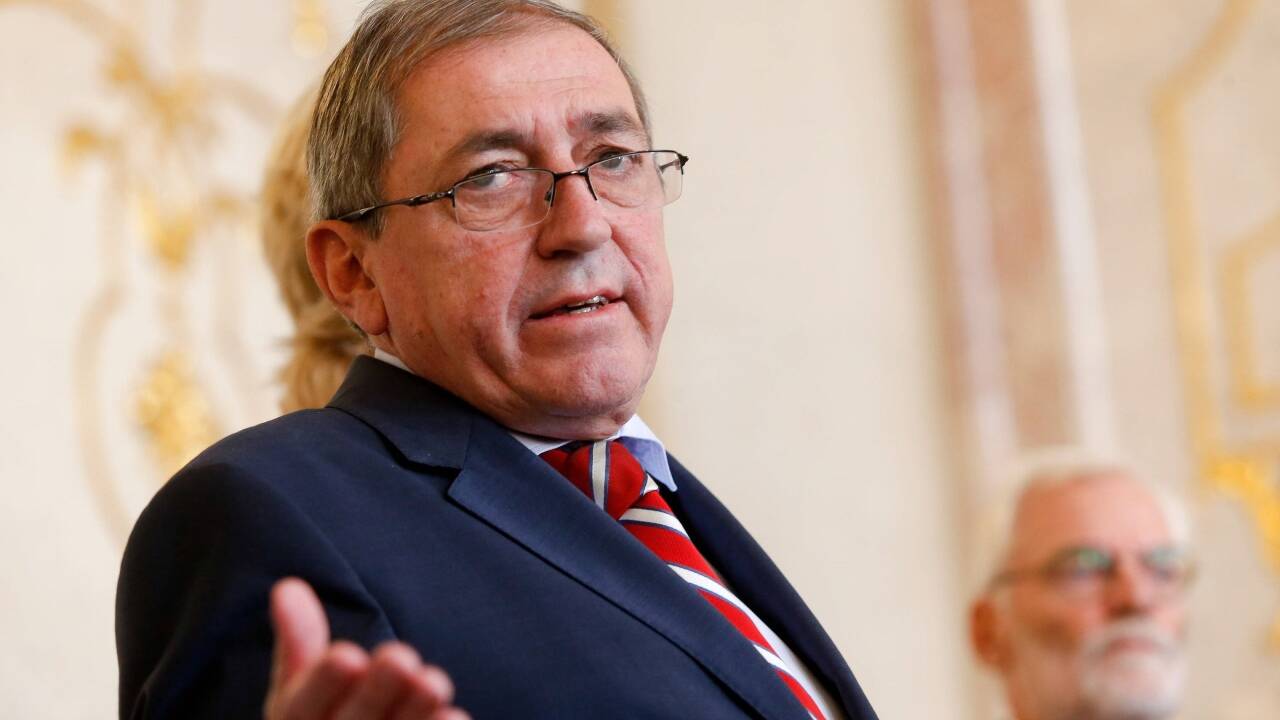 Heinz Schaden bei seiner Rücktrittserklärung am Montagvormittag.  