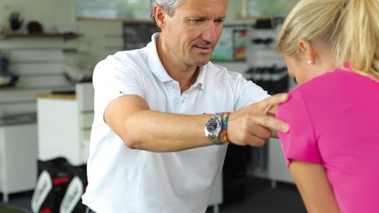 Golf lernen! Einfach kommen und die erste Berührung mit der Faszination Golf jeden Sonntag von 11.00-12.00 Uhr beim Golfschnuppern auf sich wirken lassen. 