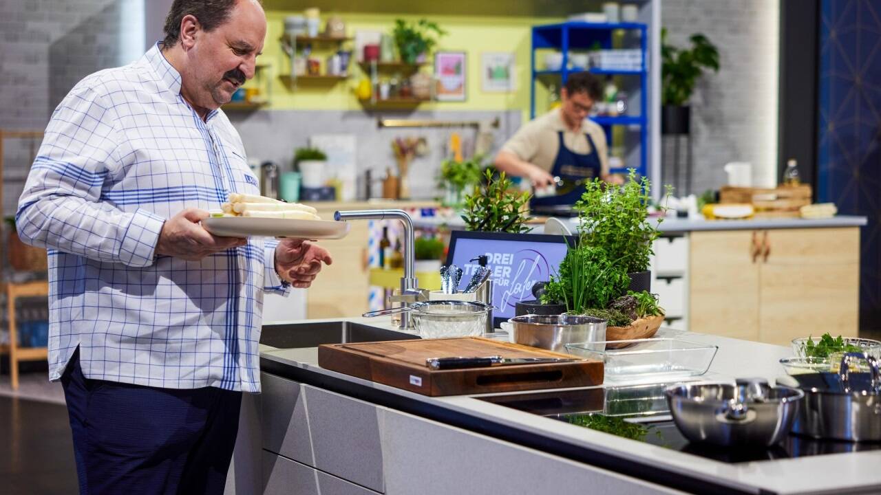 Impressionen der neuen TV-Show von Johann Lafer: „Drei Teller für Lafer“. Impressionen der neuen TV-Show von Johann Lafer: „Drei Teller für Lafer“.