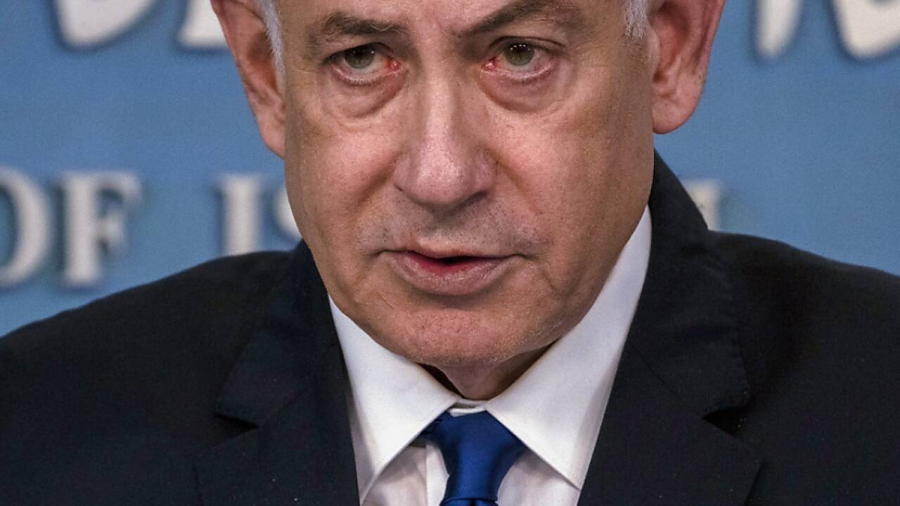Netanyahu soll nach dem Wunsch der Demonstranten die Macht abgeben  Netanyahu soll nach dem Wunsch der Demonstranten die Macht abgeben