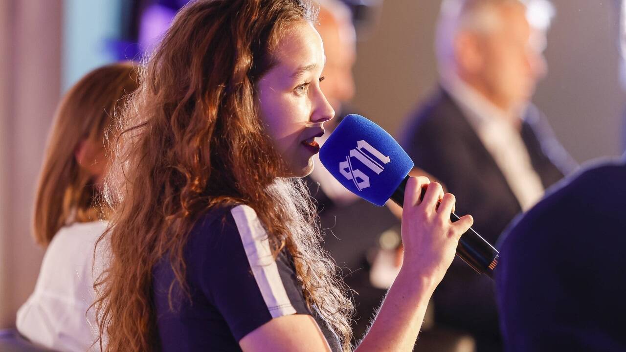 Lena Schilling und die anderen EU-Spitzenkandidaten stellten sich einer von den „Salzburger Nachrichten“ veranstalteten Schülerdiskussion in Salzburg. Lena Schilling und die anderen EU-Spitzenkandidaten stellten sich einer von den „Salzburger Nachrichten“ veranstalteten Schülerdiskussion in Salzburg.