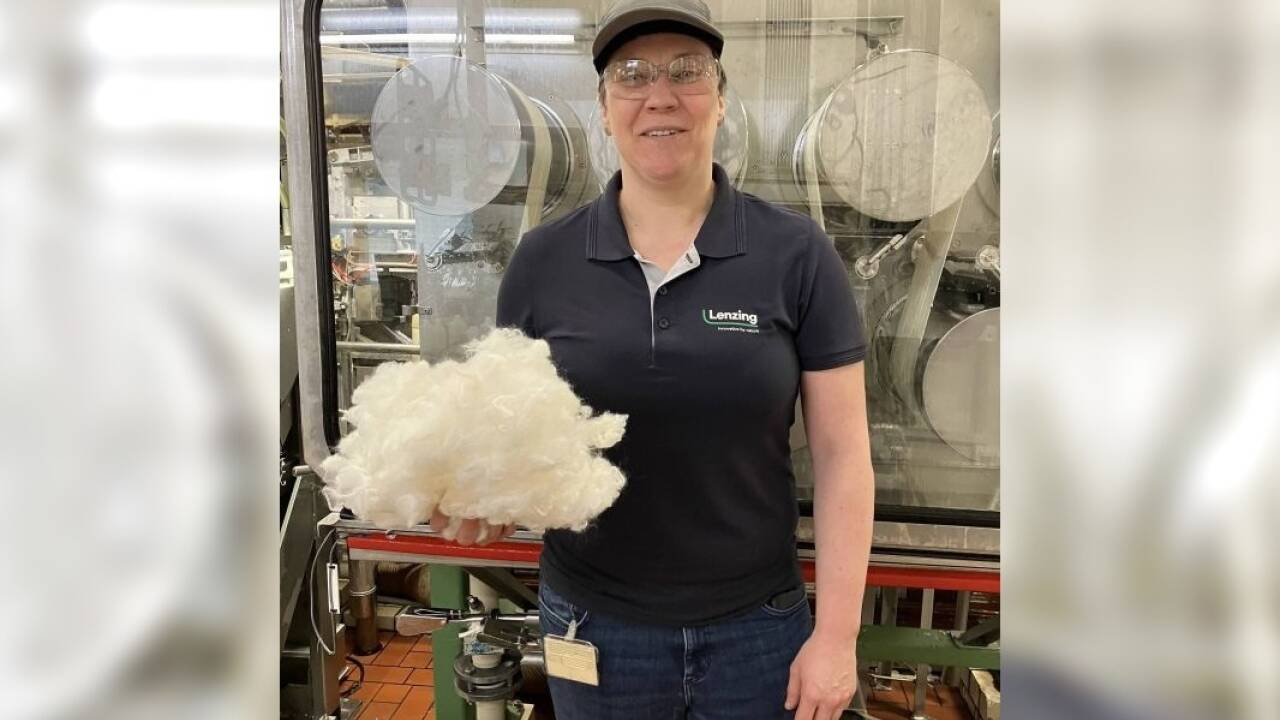 Faser-Forscherin Martina Opietnik. Faser-Forscherin Martina Opietnik.