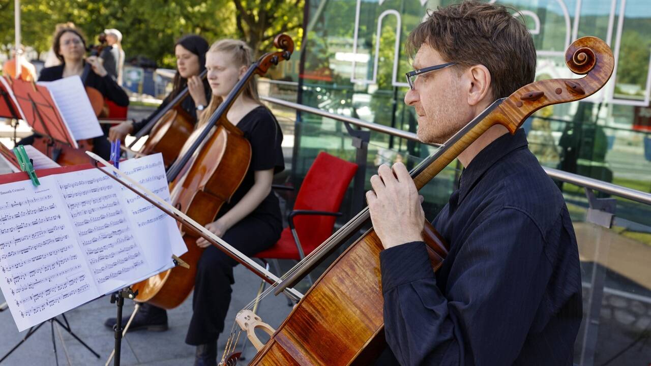 Musikerinnen und Musiker aus dem Musikum Salzburg begleiteten die Zeremonie.  