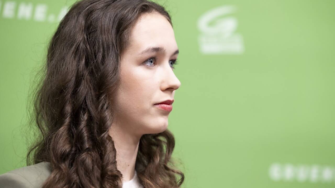 Der Grüne Klub stärkt Schilling den Rücken Der Grüne Klub stärkt Schilling den Rücken