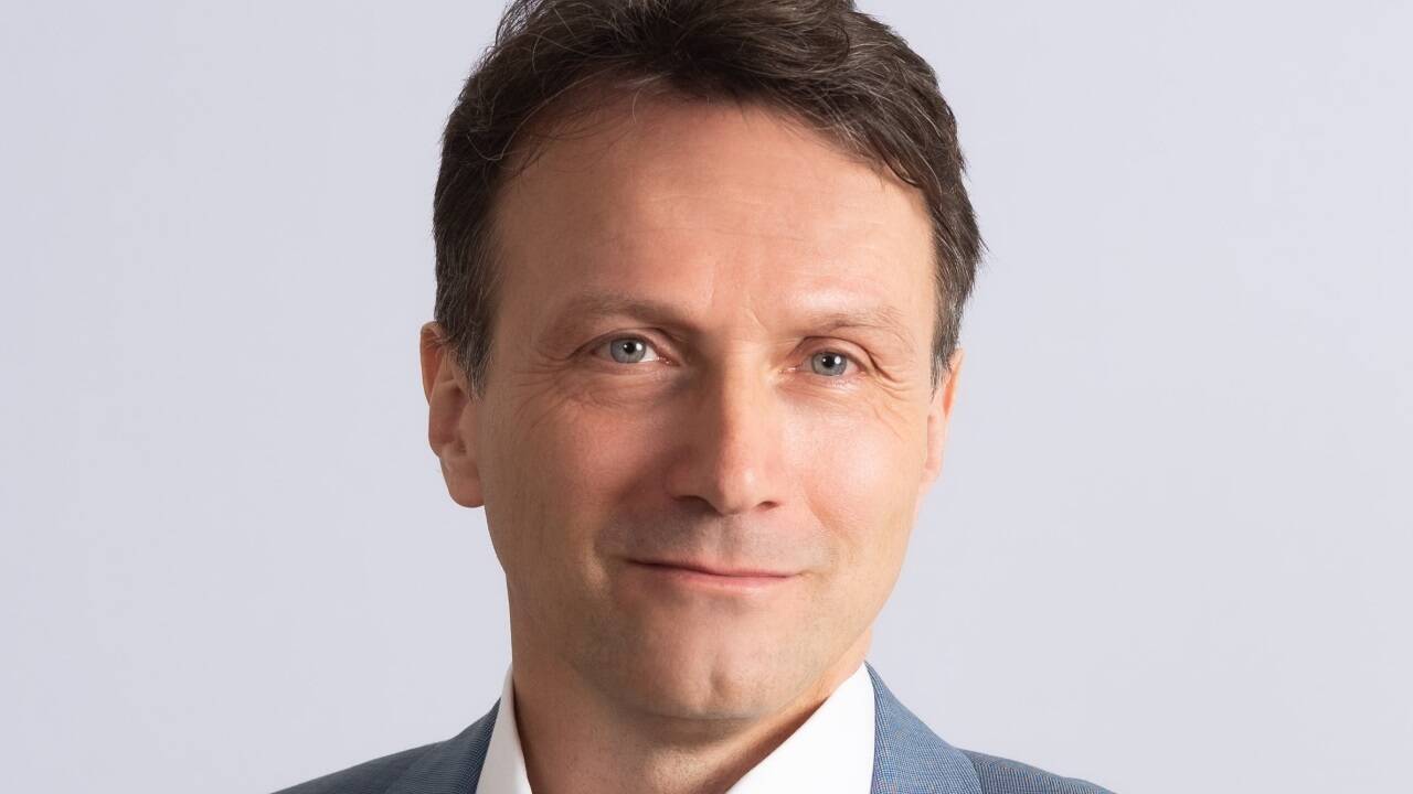 Wolfgang Blau<Schriftwechsel14> ist ehemaliger Chefredakteur von Zeit Online und hat das Oxford Climate Journalism Network mitbegründet. </Schriftwechsel14> Wolfgang Blau<Schriftwechsel14> ist ehemaliger Chefredakteur von Zeit Online und hat das Oxford Climate Journalism Network mitbegründet. </Schriftwechsel14>