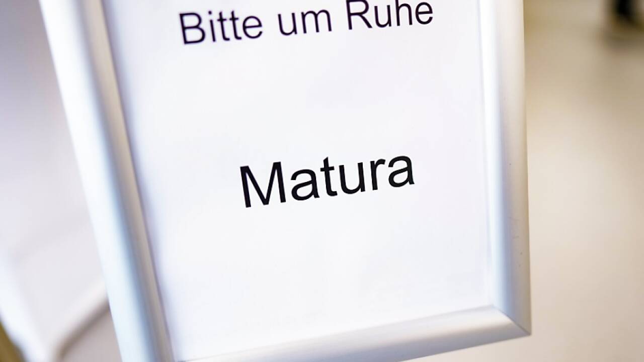 Die letzten Klausuren werden in Latein und Altgriechisch geschrieben  Die letzten Klausuren werden in Latein und Altgriechisch geschrieben
