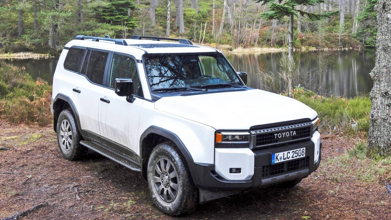 Die Neuauflage erinnert optisch an den Ur-Land-Cruiser. 