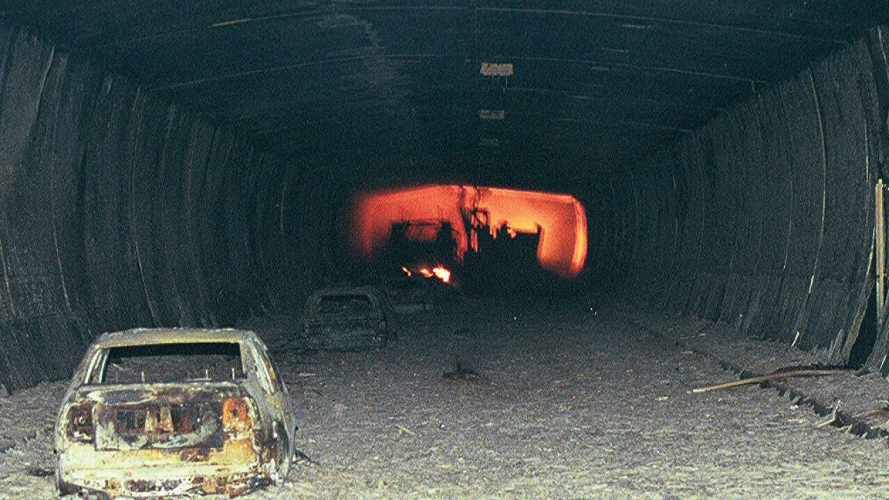 Ein Bild aus dem Tauerntunnel am 29. Mai 1999. 