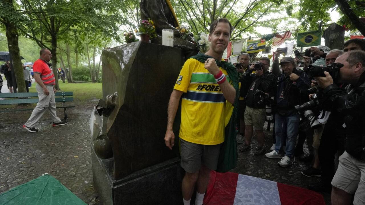 Gedenkaktion von Sebastian Vettel in Imola. Gedenkaktion von Sebastian Vettel in Imola.