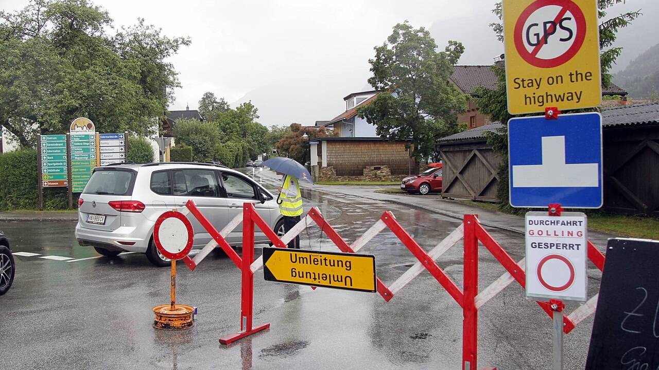 Kontrollstelle in Kuchl. 