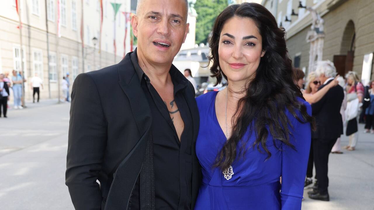 Opernsänger Erwin Schrott mit Ehefrau Niyousha Nasri. 