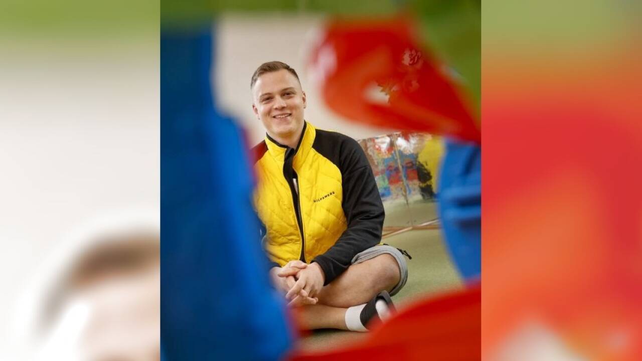 Tagesvater Markus Feldinger findet in der Kinderbetreuung seine Erfüllung.  