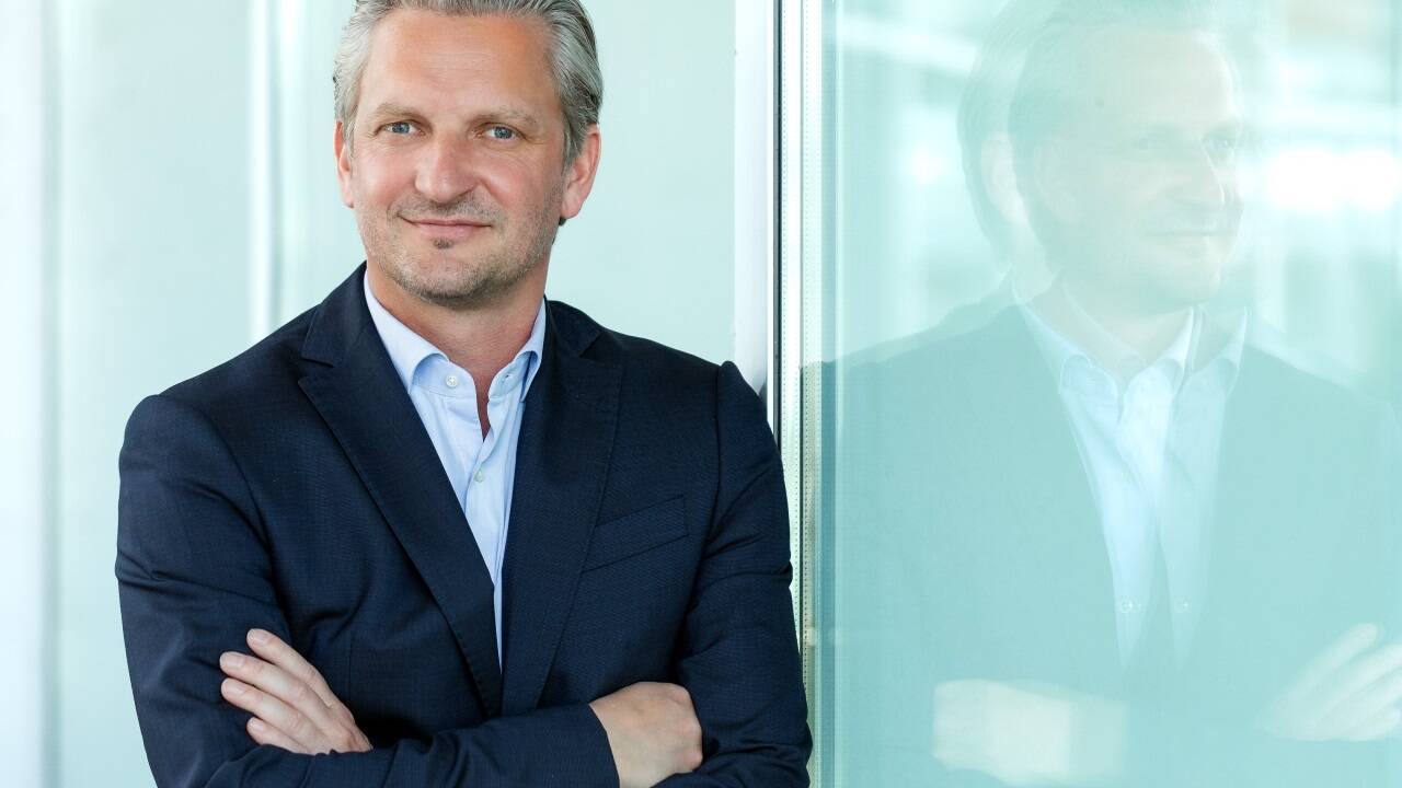 Die Unternehmer Hannes Pirker und Martin Fankhauser haben eine neue Partei gegründet – und wollen damit bei der Nationalratswahl im Herbst kräftig punkten. Die Unternehmer Hannes Pirker und Martin Fankhauser haben eine neue Partei gegründet – und wollen damit bei der Nationalratswahl im Herbst kräftig punkten.