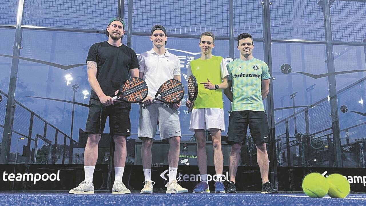 Silvio Kendlbacher, Johannes Holzmann, Josef Arnold und Mario Haas vom RSV Werfen holen das Padel-Tennis in den Pongau 