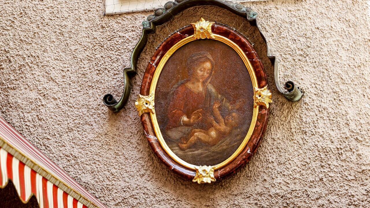 Die Plainer Madonna im Schatz-Durchhaus in Salzburg ist frisch restauriert.  