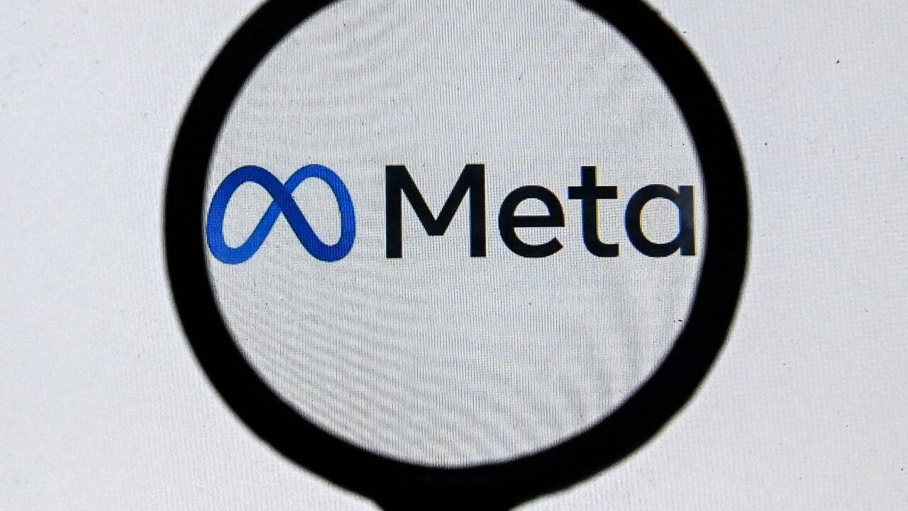 Der Vorstoß von Meta regt auf. noyb, die Datenschutzinitiative des Salzburger Juristen Max Schrems, hat deshalb am Donnerstag in elf Ländern Beschwerden eingereicht. Der Vorstoß von Meta regt auf. noyb, die Datenschutzinitiative des Salzburger Juristen Max Schrems, hat deshalb am Donnerstag in elf Ländern Beschwerden eingereicht.