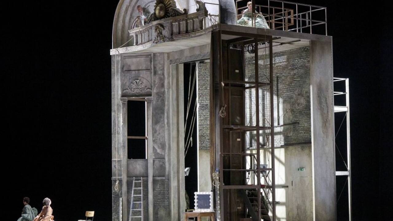 Bilder zu Barrie Koskys Inszenierung von Mozarts „Così fan tutte“ an der Wiener Staatsoper-  Bilder zu Barrie Koskys Inszenierung von Mozarts „Così fan tutte“ an der Wiener Staatsoper-
