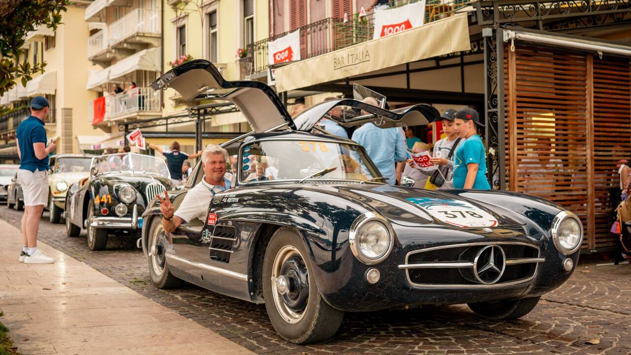 Historische Automobile und begeisterte Zuschauer: Bilder wie diese darf man für den kommenden September auch in Salzburg erwarten. 