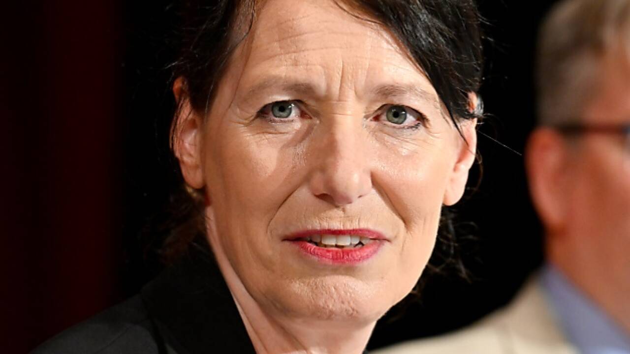 Marie Rötzer bekennt sich zum 'österreichischen Literaturtheater' 