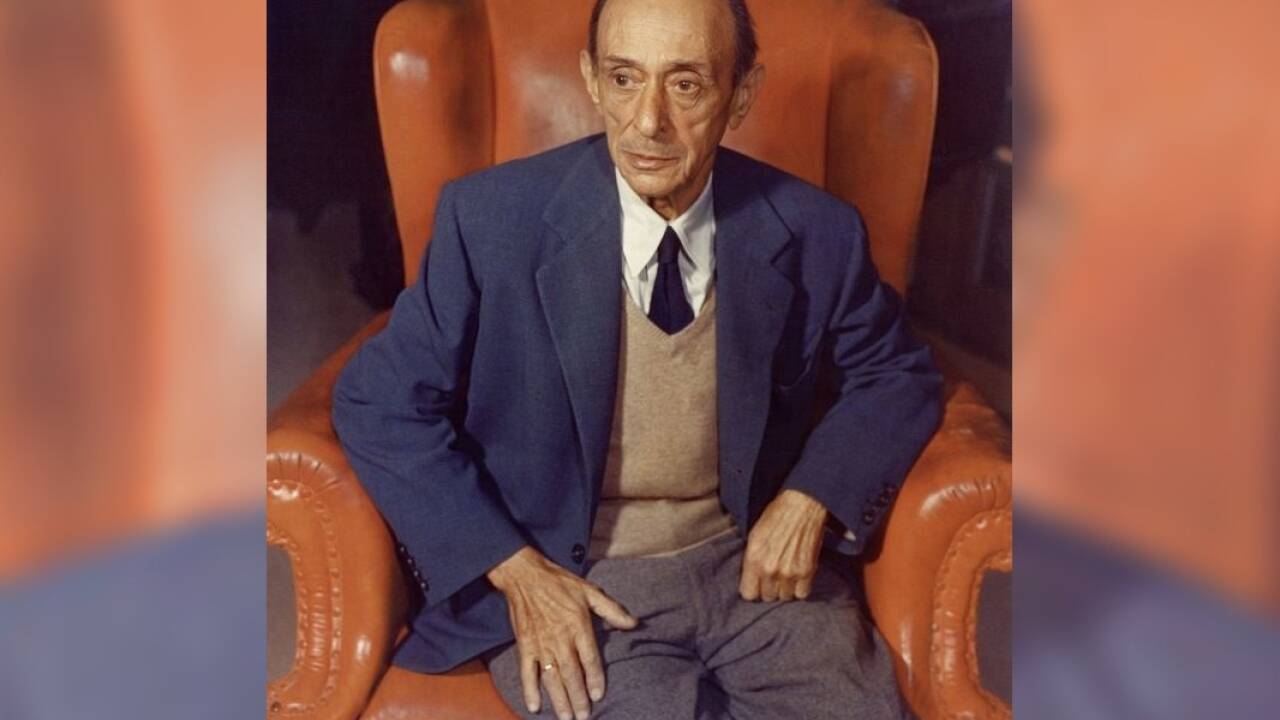 Arnold Schönberg auf einer seltenen Farbfotografie aus 1948 in Los Angeles 