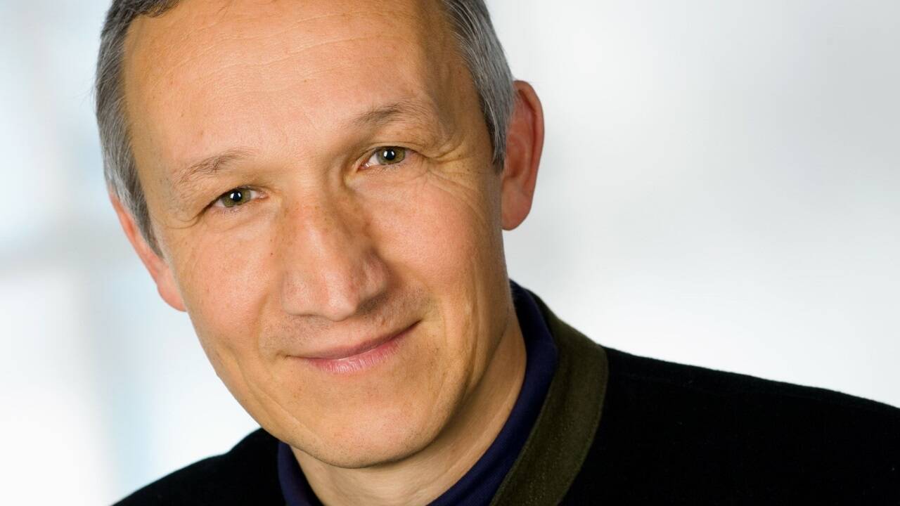 Gerhard Tucek ist ein Mitgründer der Musiktherapie in Österreich.  